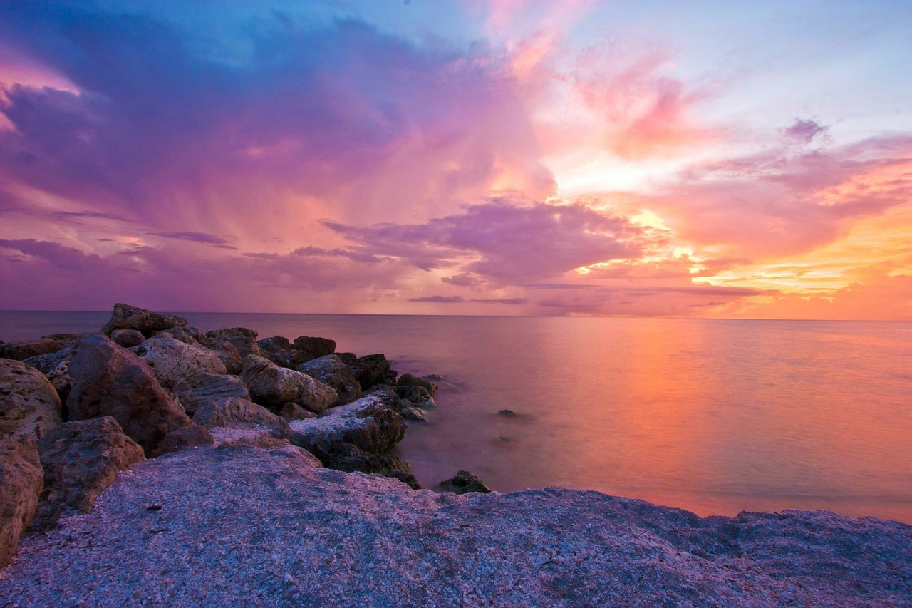 images/ocean%20sunset-2598037_1280.jpg#joomlaImage://local-images/ocean sunset-2598037_1280.jpg?width=1280&height=853